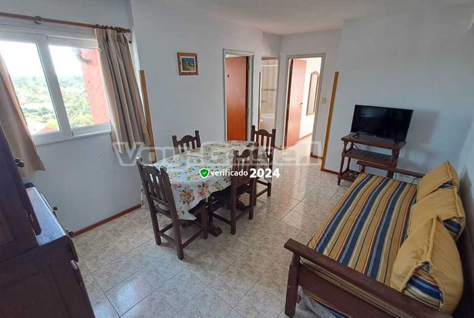 Alquilo Departamento Cielomar en Villa Gesell zona Centro a 50 Mts de la Playa 