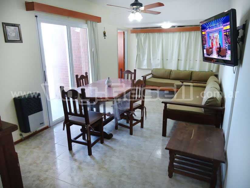 Alquilo Departamento Cielomar 36 en Villa Gesell zona Centro a 100 Mts de la Playa