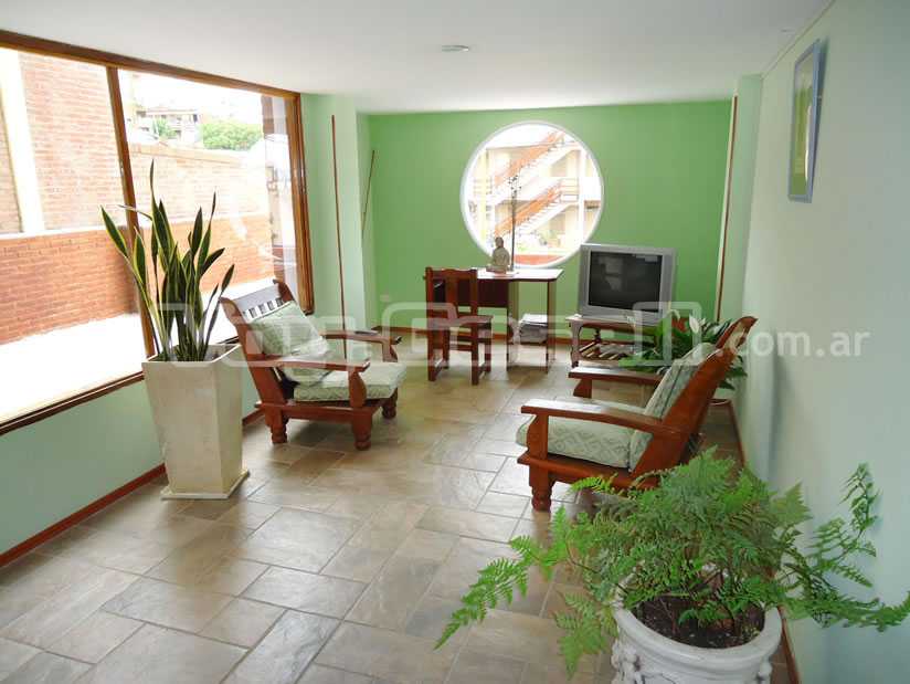 Alquilo Departamento Cielomar 37 en Villa Gesell zona Centro a 100 Mts de la Playa 