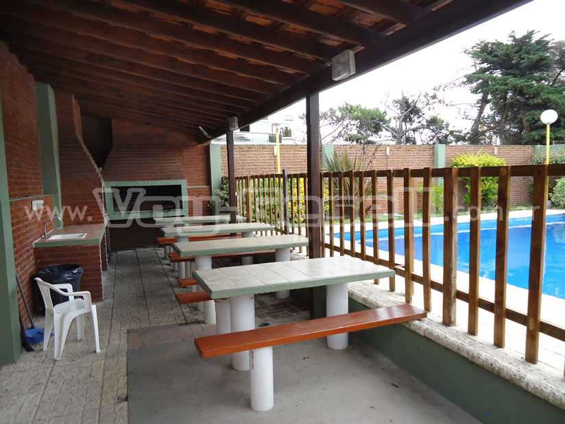 Alquilo Departamento Cielomar 37 en Villa Gesell zona Centro a 100 Mts de la Playa 