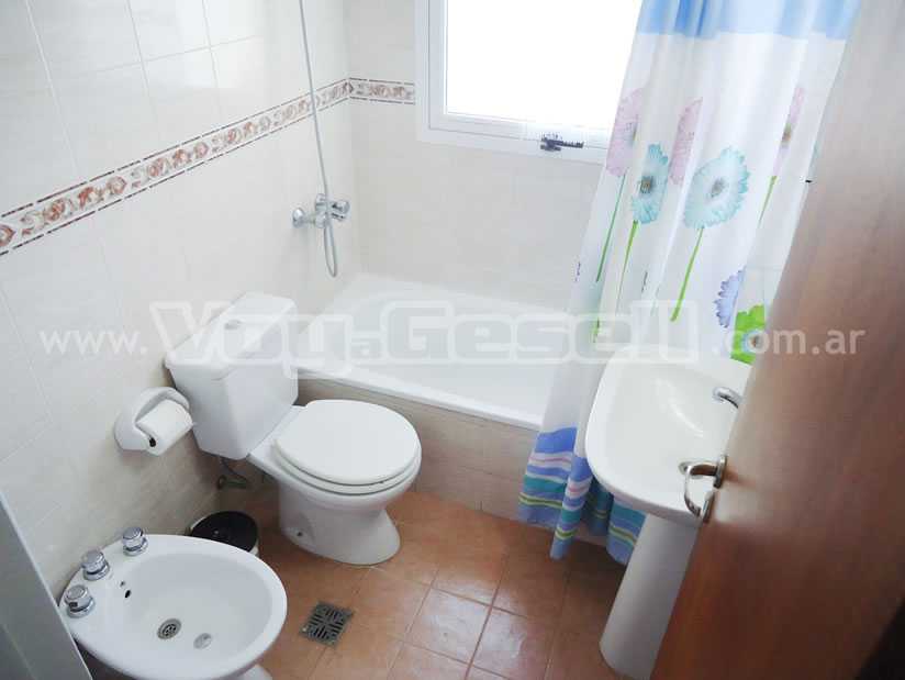 Alquilo Departamento Cielomar Playa 1 en Villa Gesell zona Centro a 50 Mts de la Playa