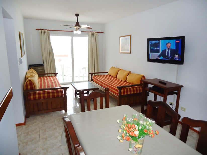 Alquilo Departamento Cielomar Playa 2 en Villa Gesell zona Centro a 50 Mts de la Playa 