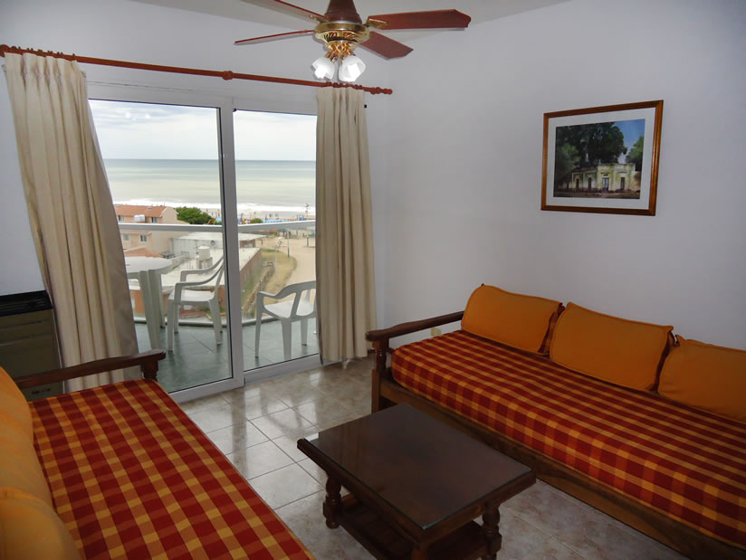 Alquilo Departamento Cielomar Playa 2 en Villa Gesell zona Centro a 50 Mts de la Playa 