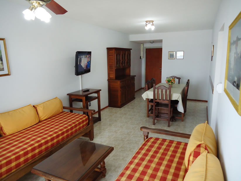 Alquilo Departamento Cielomar Playa 2 en Villa Gesell zona Centro a 50 Mts de la Playa 