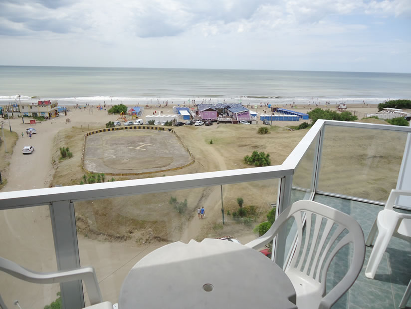 Alquilo Departamento Cielomar Playa 2 en Villa Gesell zona Centro a 50 Mts de la Playa 