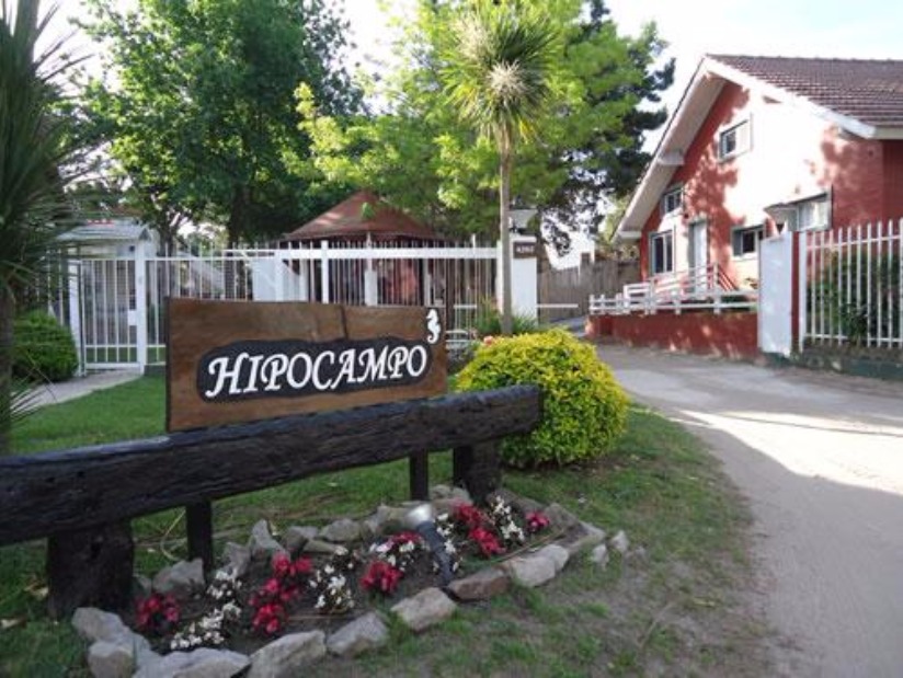 Clarisa : Casa en Villa Gesell zona Sur