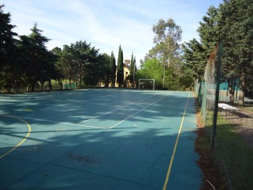 Alquilo Casa Clarisa  en Villa Gesell zona Sur a 400 Mts de la Playa