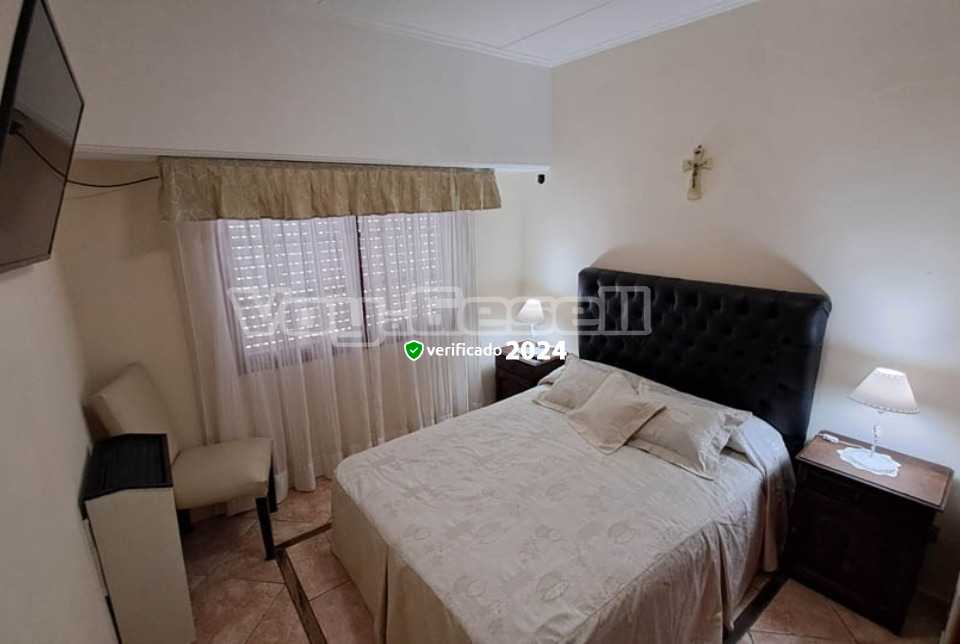 Alquilo Casa Clarisa  en Villa Gesell zona Sur a 400 Mts de la Playa