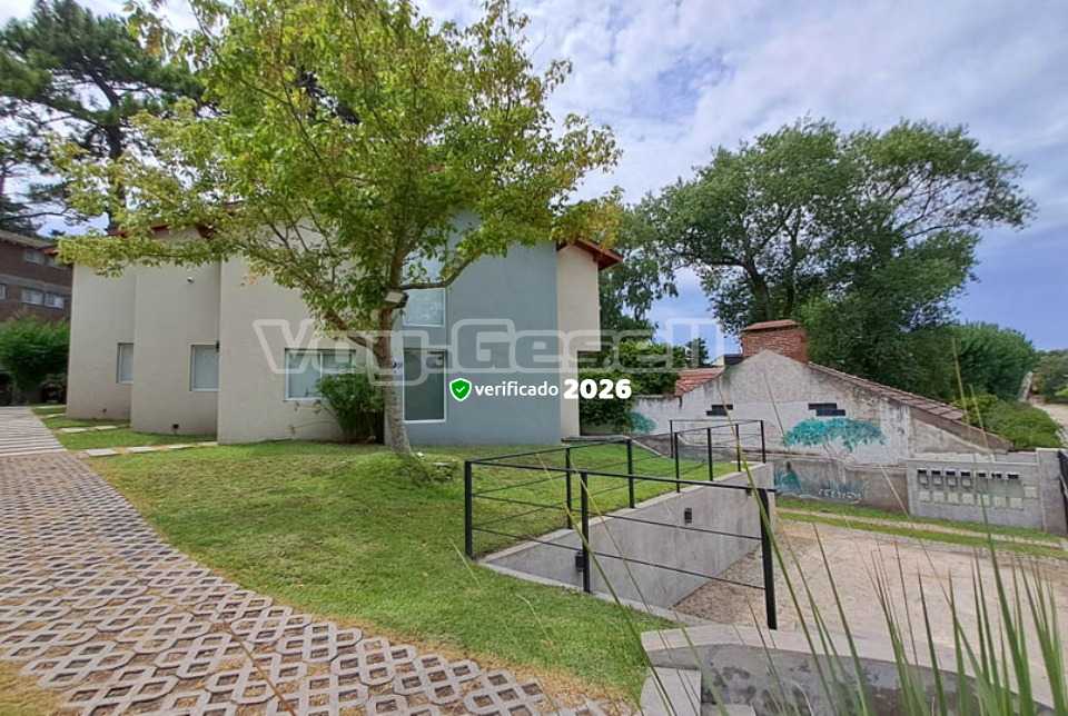 Alquilo Duplex Complejo 102 en Villa Gesell zona Villa Gesell a 700 mts de la Playa 