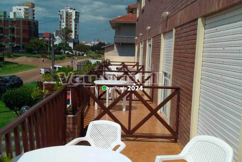 Alquilo Duplex Complejo Alemar en Villa Gesell zona Sur a 90 Mts de la Playa