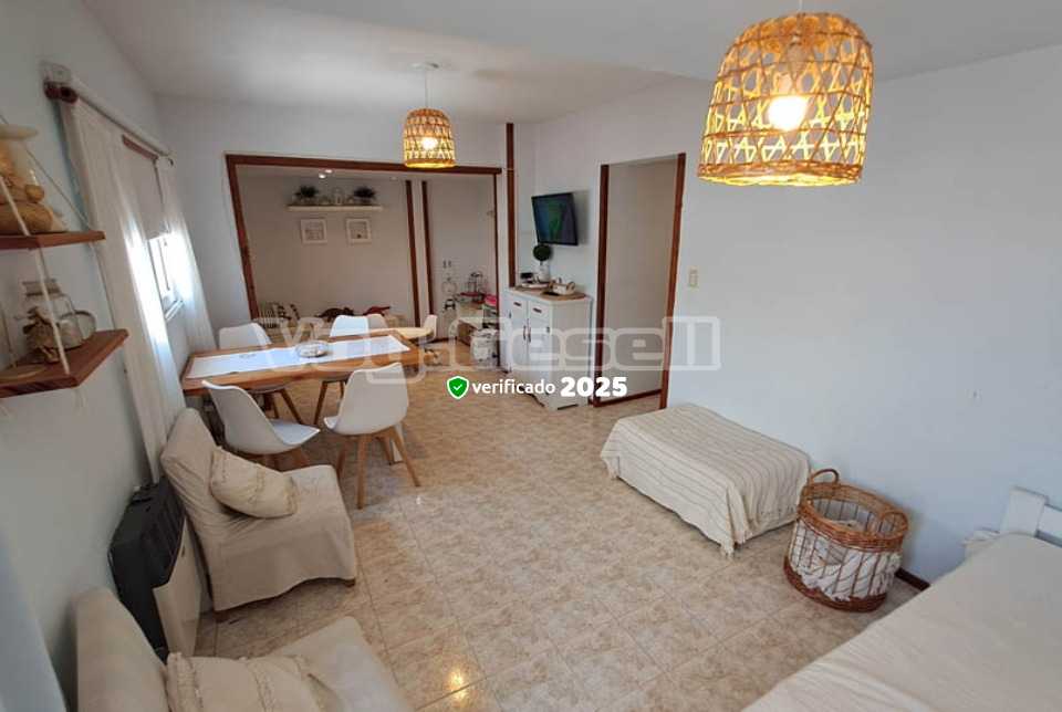 Alquilo Departamento Cielomar 2do 13 en Villa Gesell zona Centro a 80 Mts de la Playa 