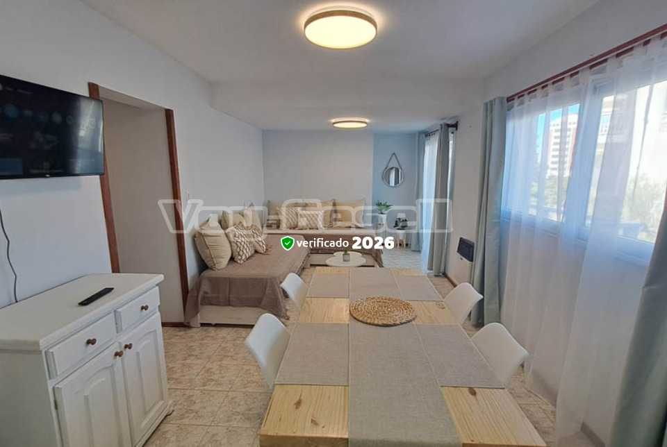 Alquilo Departamento Junto al Mar en Villa Gesell zona Centro a 80 Mts de la Playa