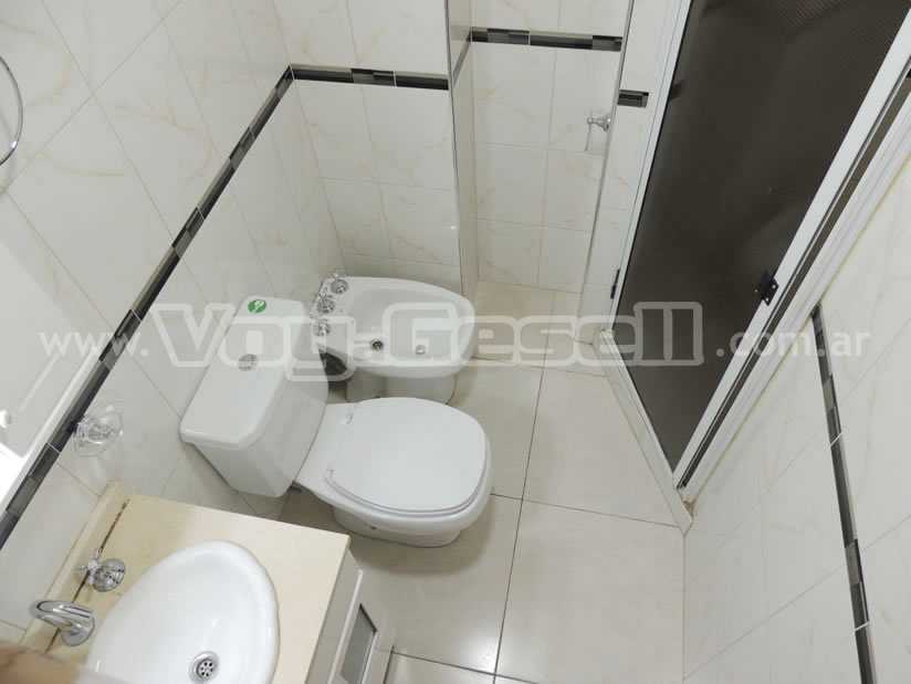 Alquilo Departamento Complejo Cristal depto en Villa Gesell zona Sur a 180 mts de la Playa