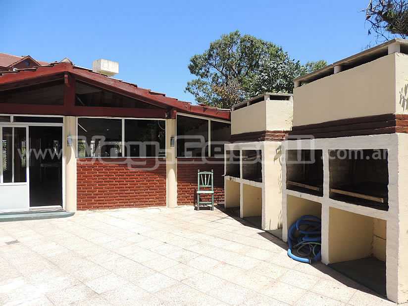 Alquilo Departamento Complejo Cristal depto en Villa Gesell zona Sur a 180 mts de la Playa