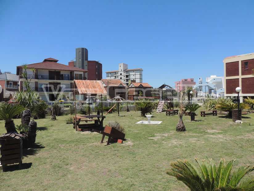 Alquilo Departamento Complejo Cristal depto en Villa Gesell zona Sur a 180 mts de la Playa