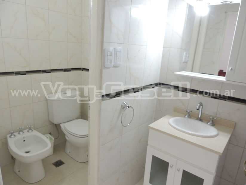 Alquilo Duplex Complejo Cristal duplex en Villa Gesell zona Sur a 180 mts de la Playa