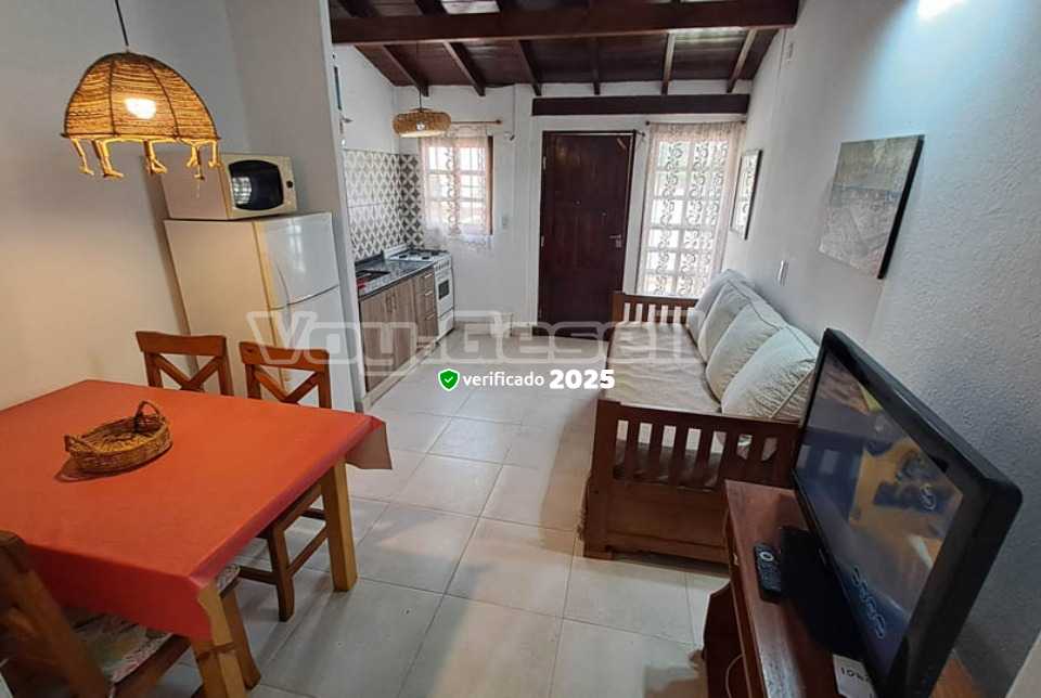 Alquilo Departamento Complejo Los Pinos en Villa Gesell zona Centro Comercial a 250 mts de la Playa