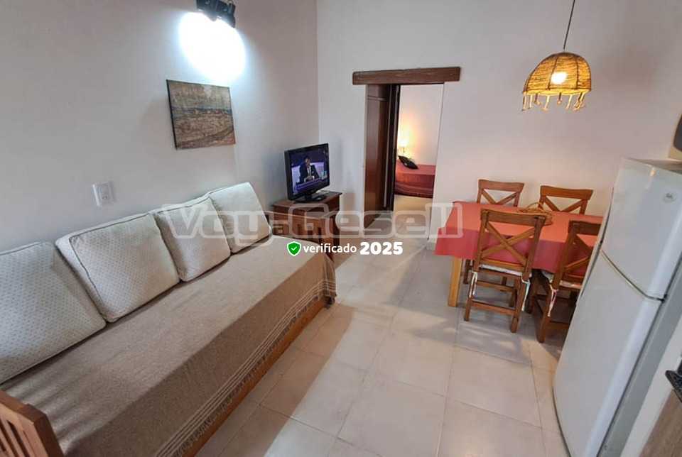 Alquilo Departamento Complejo Los Pinos en Villa Gesell zona Centro Comercial a 250 mts de la Playa 