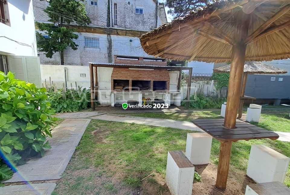 Alquilo Departamento San Luis 25 en Villa Gesell zona Centro a 600 mts de la Playa