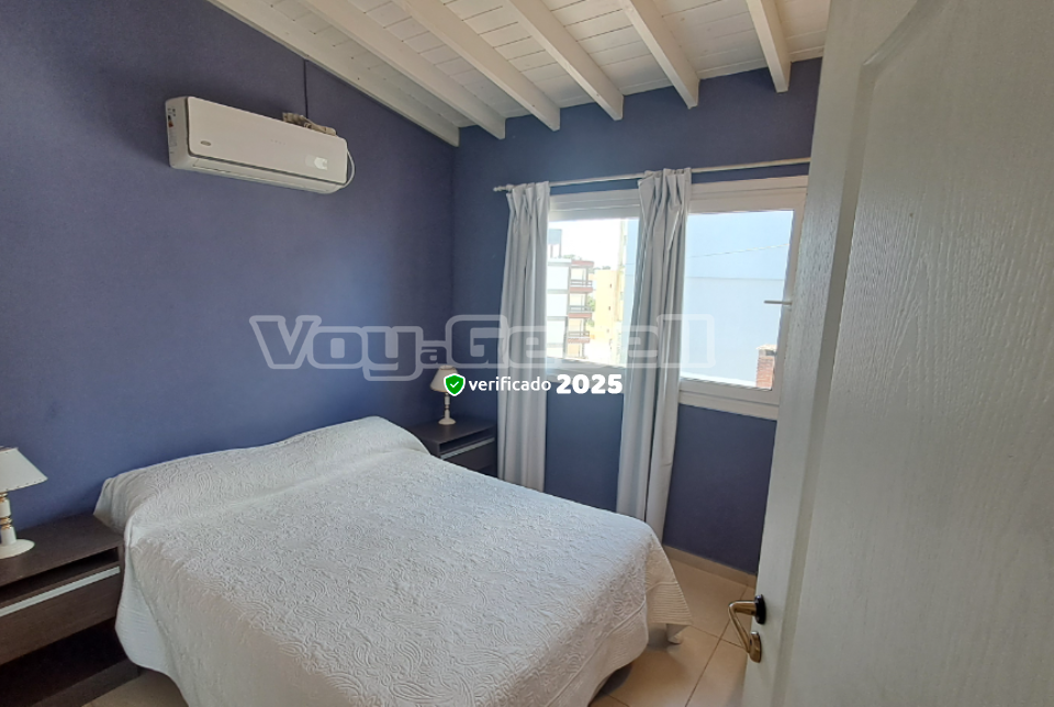 Alquilo Departamento Contra Viento y Marea 8 en Villa Gesell zona Sur a 20 mts de la Playa