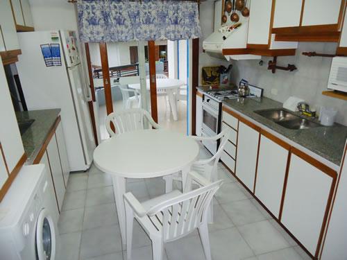 Alquilo Departamento Coronado VI en Villa Gesell zona Sur a 100 Mts de la Playa