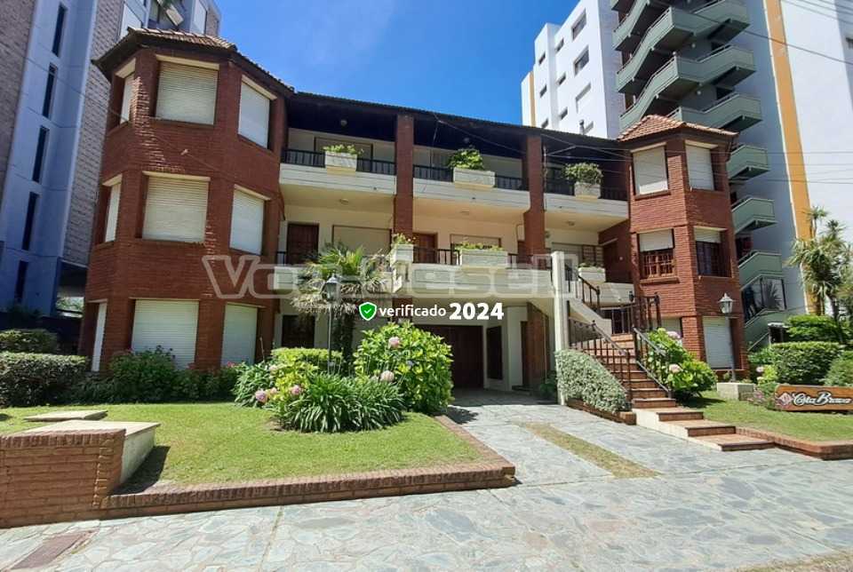 Costa Brava 7: Departamento en Villa Gesell zona Centro