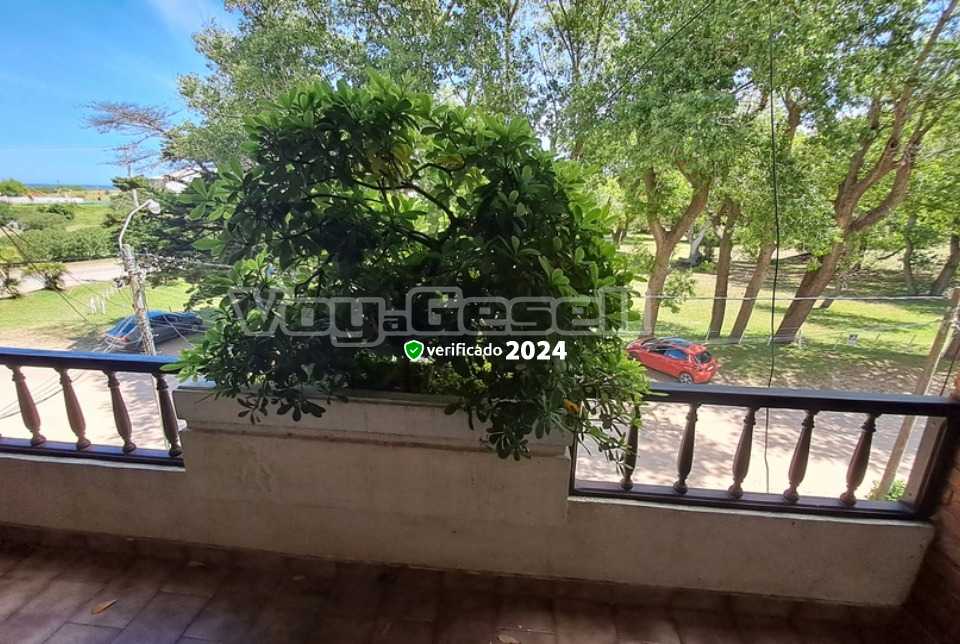 Alquilo Departamento Costa Brava 7 en Villa Gesell zona Centro a 190 mts de la Playa