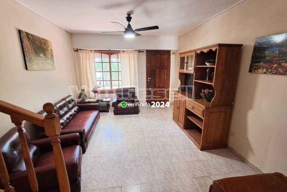 Alquilo Departamento Costa Brava 7 en Villa Gesell zona Centro a 190 mts de la Playa 