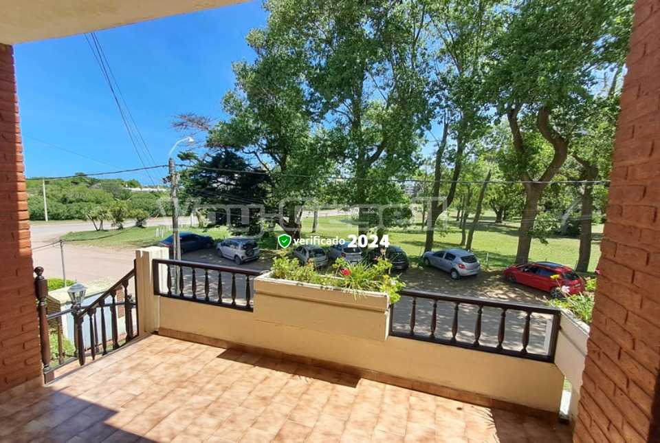 Alquilo Departamento Costa Brava 7 en Villa Gesell zona Centro a 190 mts de la Playa