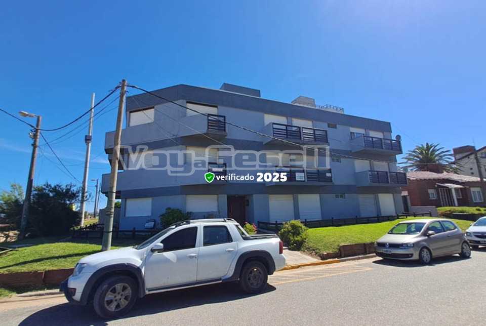 Alquilo Departamento Depto 11 Once en Villa Gesell zona Centro a 20 Mts de la Playa 