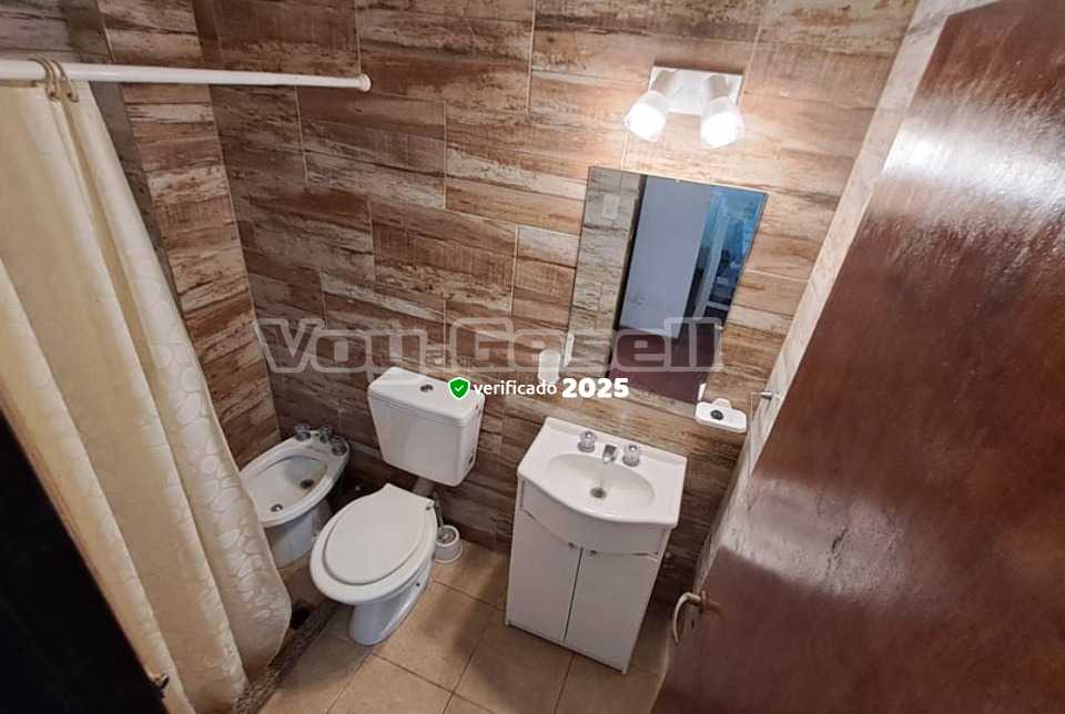 Alquilo Departamento Depto 11 Once en Villa Gesell zona Centro a 20 Mts de la Playa 