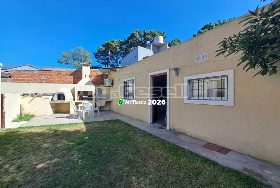 Alquilo Departamento Depto 143 en Villa Gesell zona Sur a 1300 Mts de la Playa 