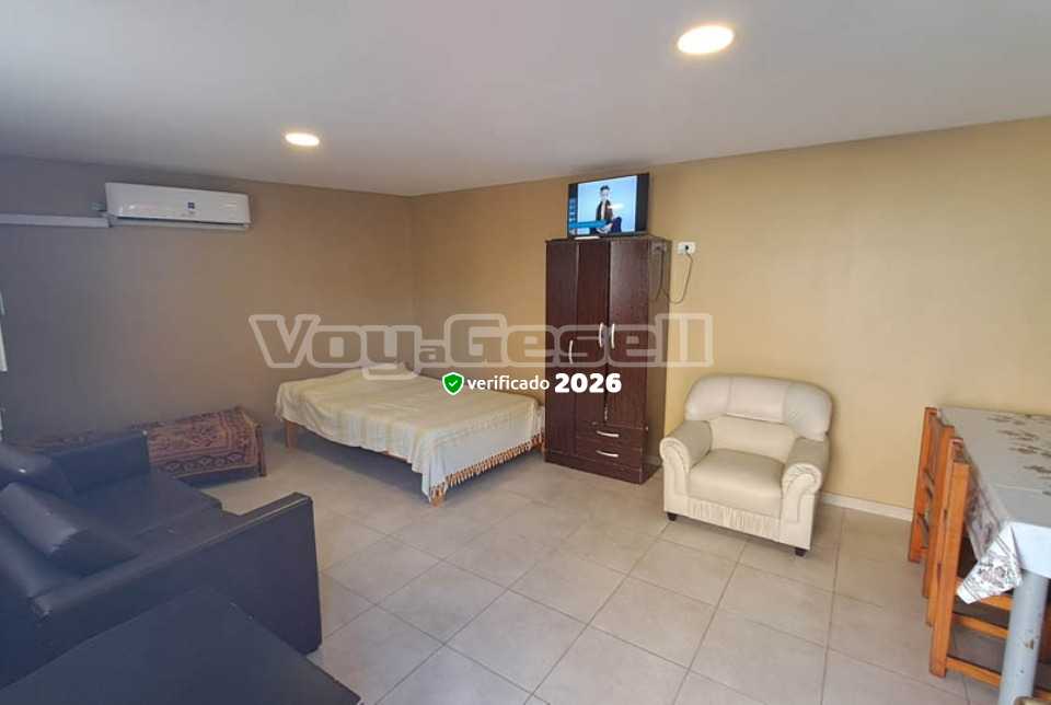 Alquilo Departamento Depto 143 en Villa Gesell zona Sur a 1300 Mts de la Playa 