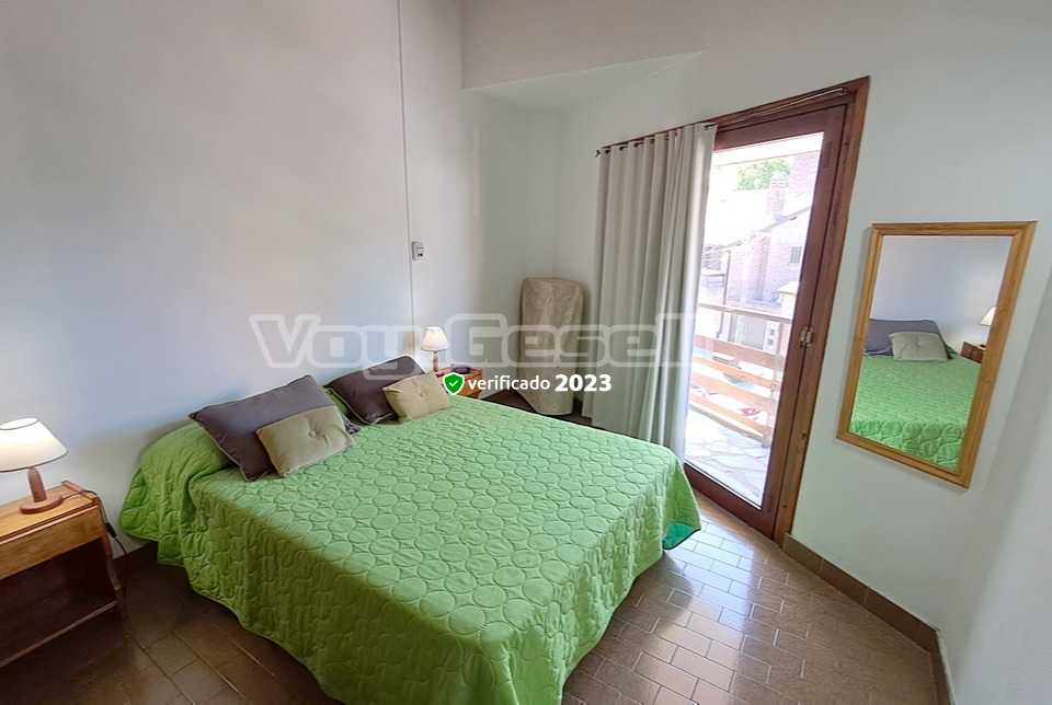 Alquilo Departamento Depto Elena en Villa Gesell zona Centro a 350 Mts de la Playa