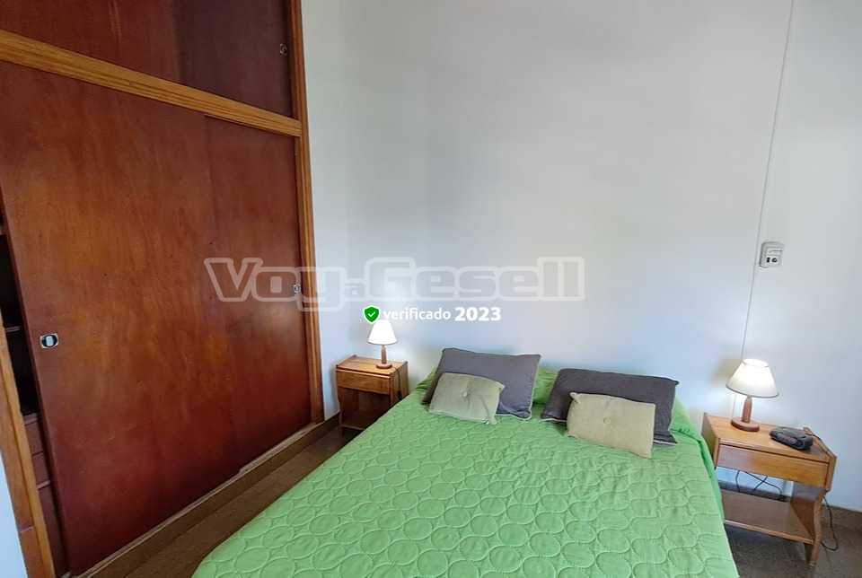 Alquilo Departamento Depto Elena en Villa Gesell zona Centro a 350 Mts de la Playa