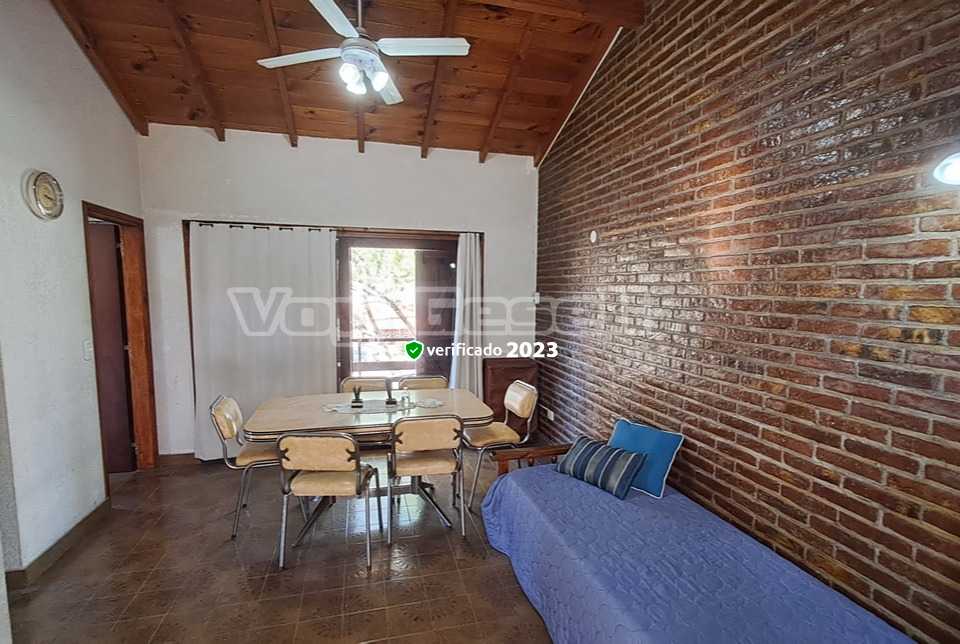 Alquilo Departamento Depto Elena en Villa Gesell zona Centro a 350 Mts de la Playa 