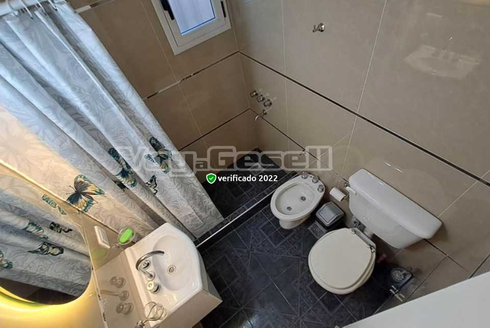 Alquilo Departamento Rama en Villa Gesell zona Centro a 150 Mts de la Playa