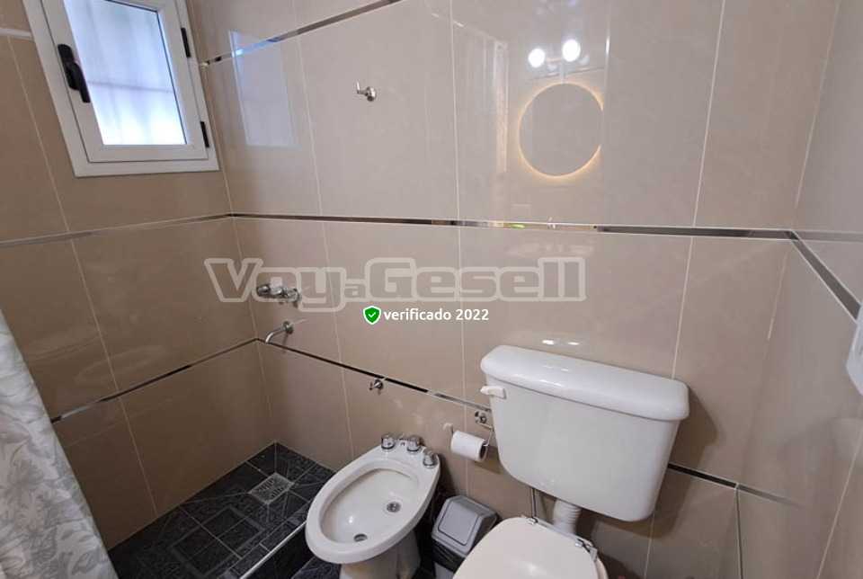 Alquilo Departamento Rama en Villa Gesell zona Centro a 150 Mts de la Playa 