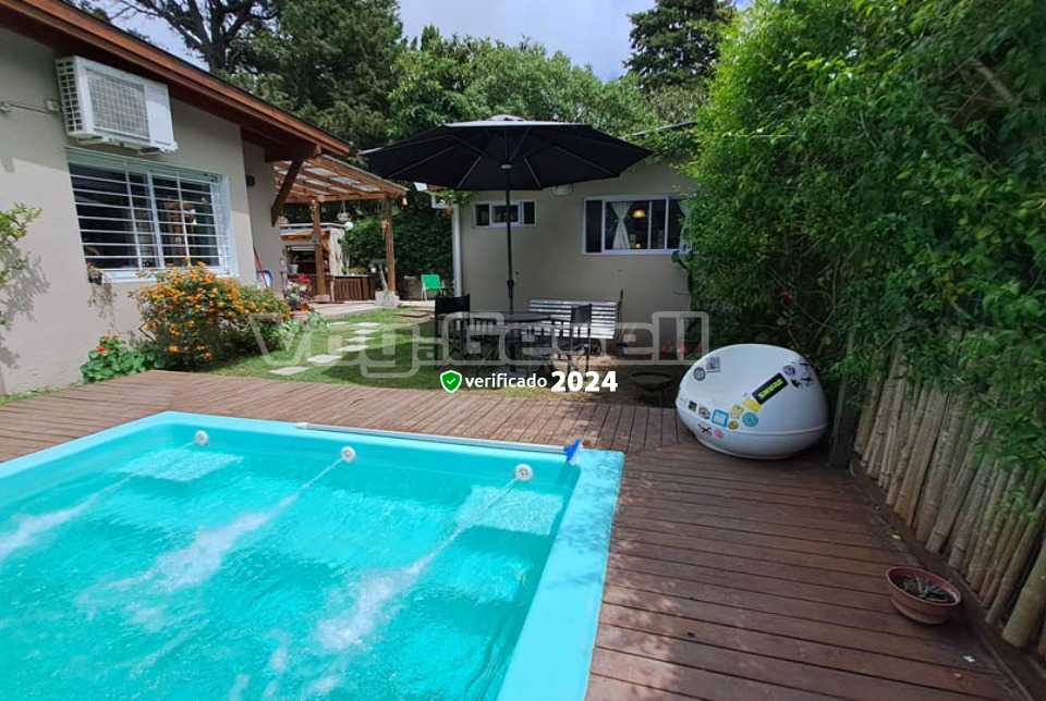 Alquilo Departamento Depto Los Troncos en Villa Gesell zona Centro  