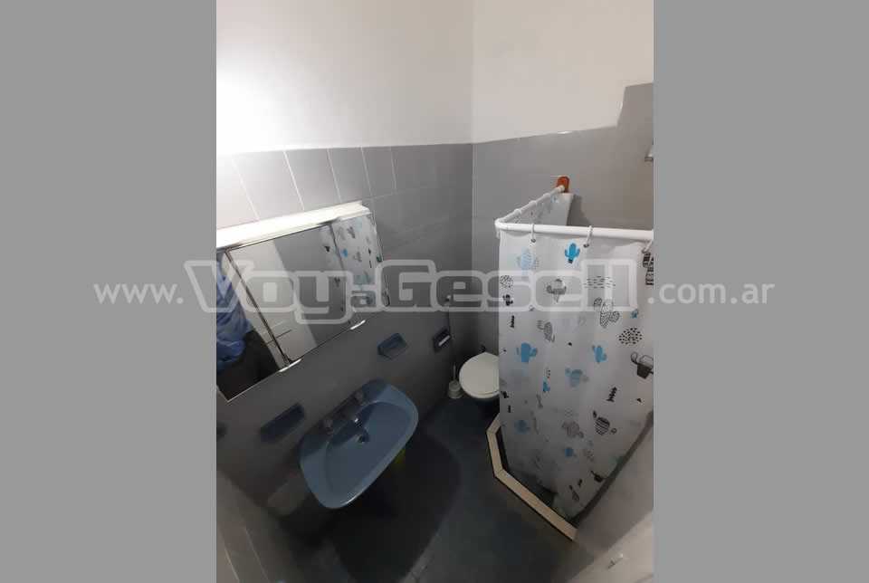 Alquilo Departamento Deptos Romina 10 en Villa Gesell zona Centro a 600 Mts de la Playa