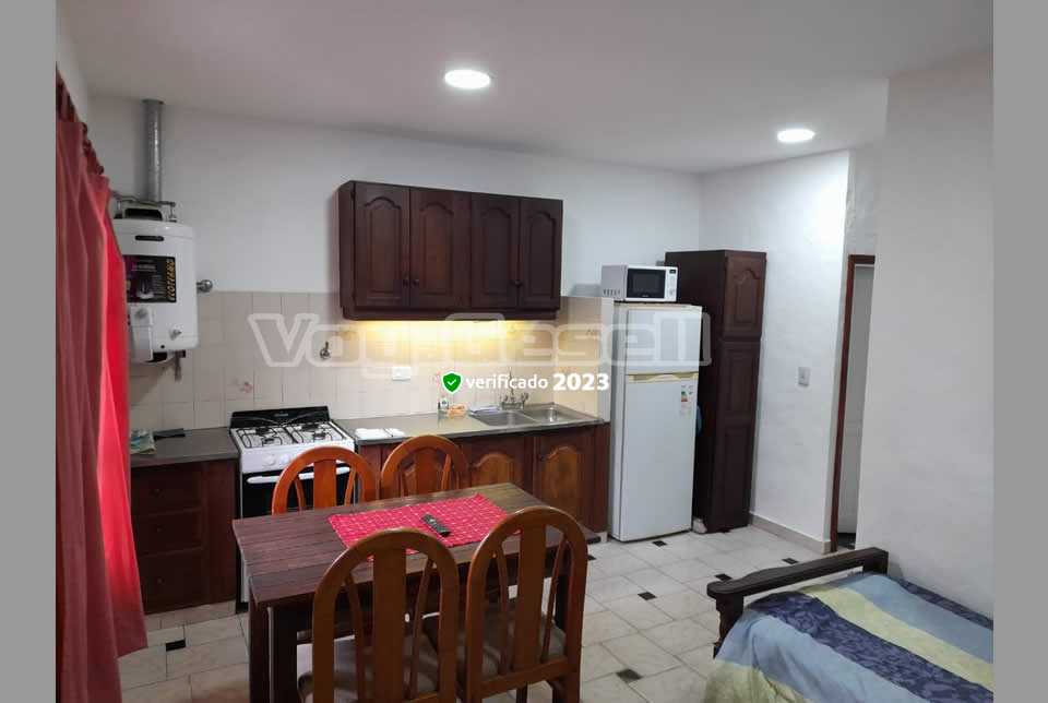 Alquilo Departamento Deptos Romina 10 en Villa Gesell zona Centro a 600 Mts de la Playa 