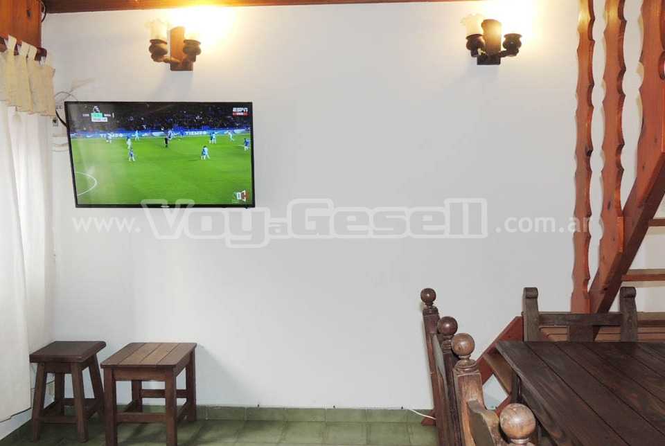 Alquilo Departamento Deptos Romina Duplex en Villa Gesell zona Centro a 600 Mts de la Playa 