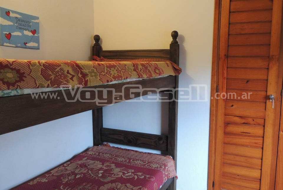 Alquilo Departamento Deptos Romina Duplex en Villa Gesell zona Centro a 600 Mts de la Playa