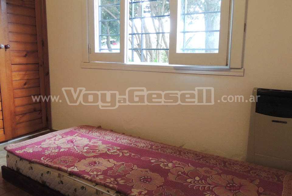 Alquilo Departamento Deptos Romina Duplex en Villa Gesell zona Centro a 600 Mts de la Playa