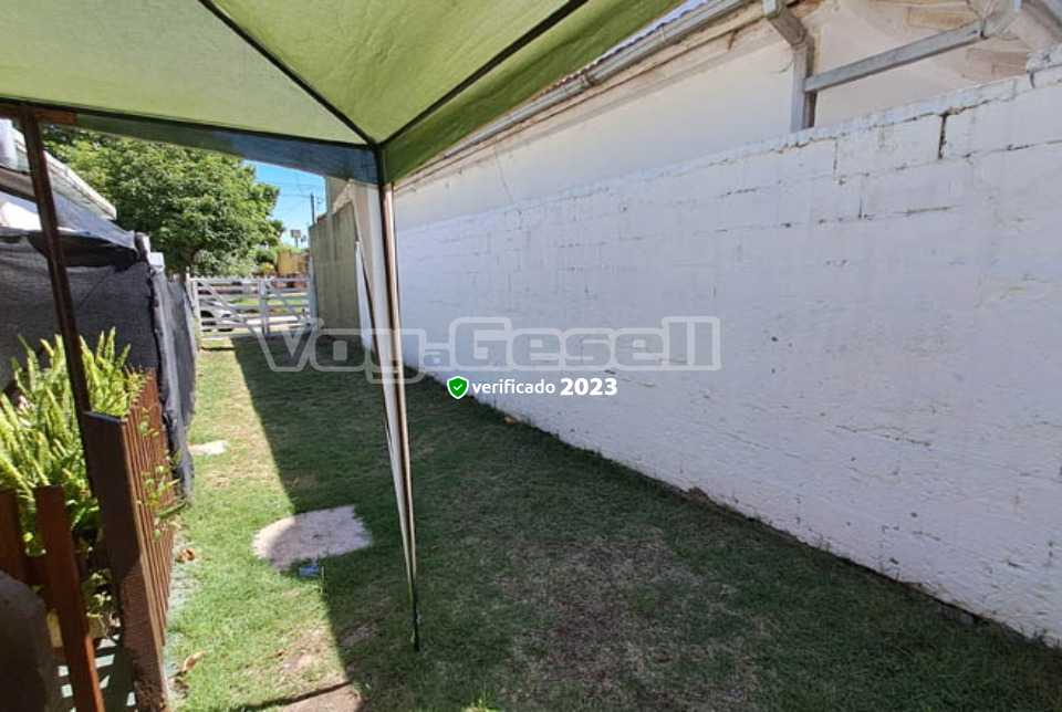 Alquilo Casa Dero 1 en Villa Gesell zona Centro a 800 Mts de la Playa