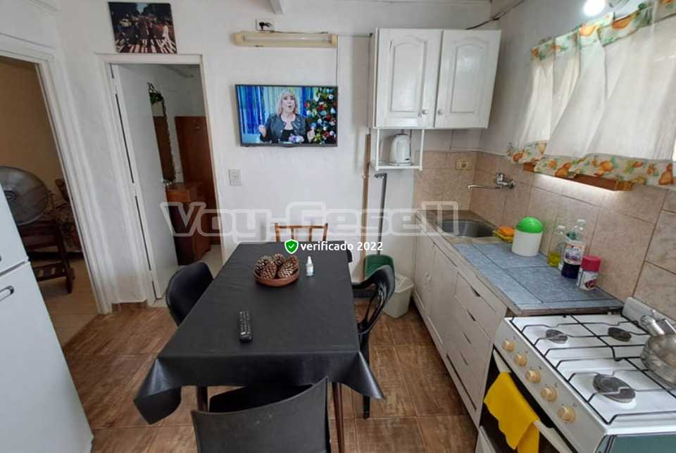 Alquilo Casa Dero 2 en Villa Gesell zona Centro a 800 Mts de la Playa