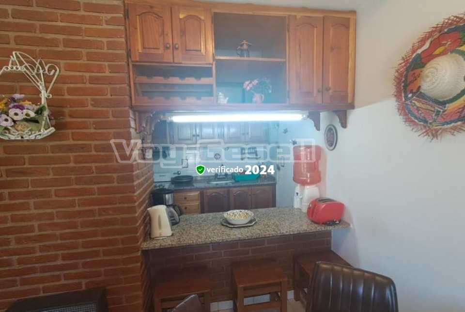 Alquilo Duplex Don Alberto 16 en Villa Gesell zona Centro a 250 mts de la Playa 