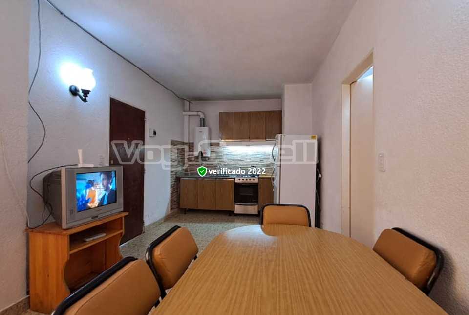 Alquilo Departamento Doña Julia en Villa Gesell zona Centro a 500 Mts de la Playa Cocina Comedor