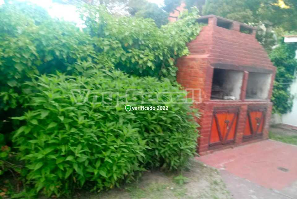 Alquilo Departamento Doña Julia en Villa Gesell zona Centro a 500 Mts de la Playa