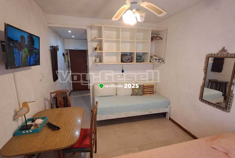 Alquilo Departamento Dpto 301 y playa en Villa Gesell zona Barrio Norte a 50 mts de la Playa